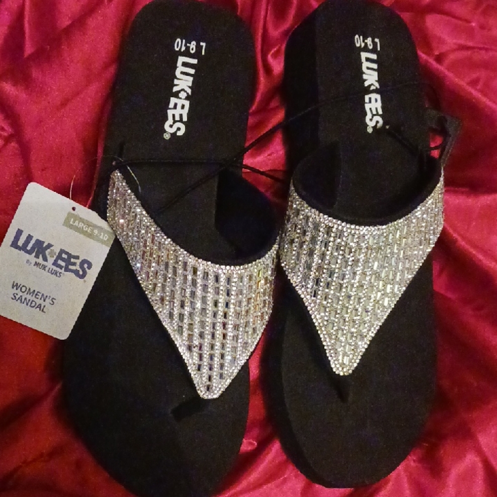 LUKEES Rhinestone Sandals L NWT